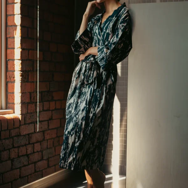 Driftwood robe