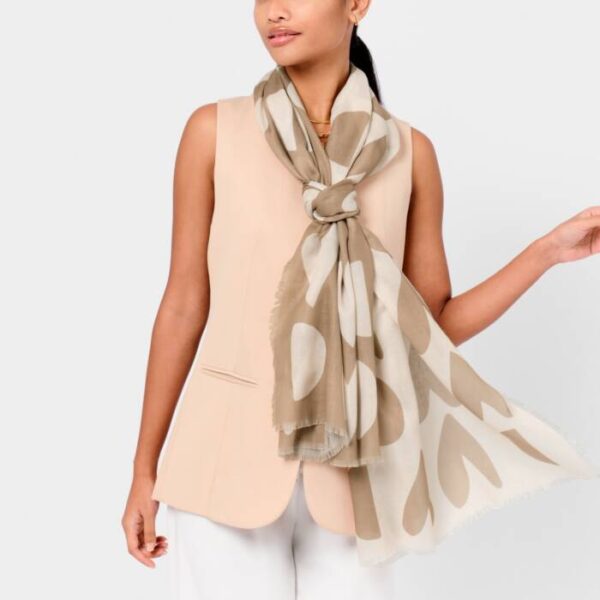 Scarf | Large Heart Taupe
