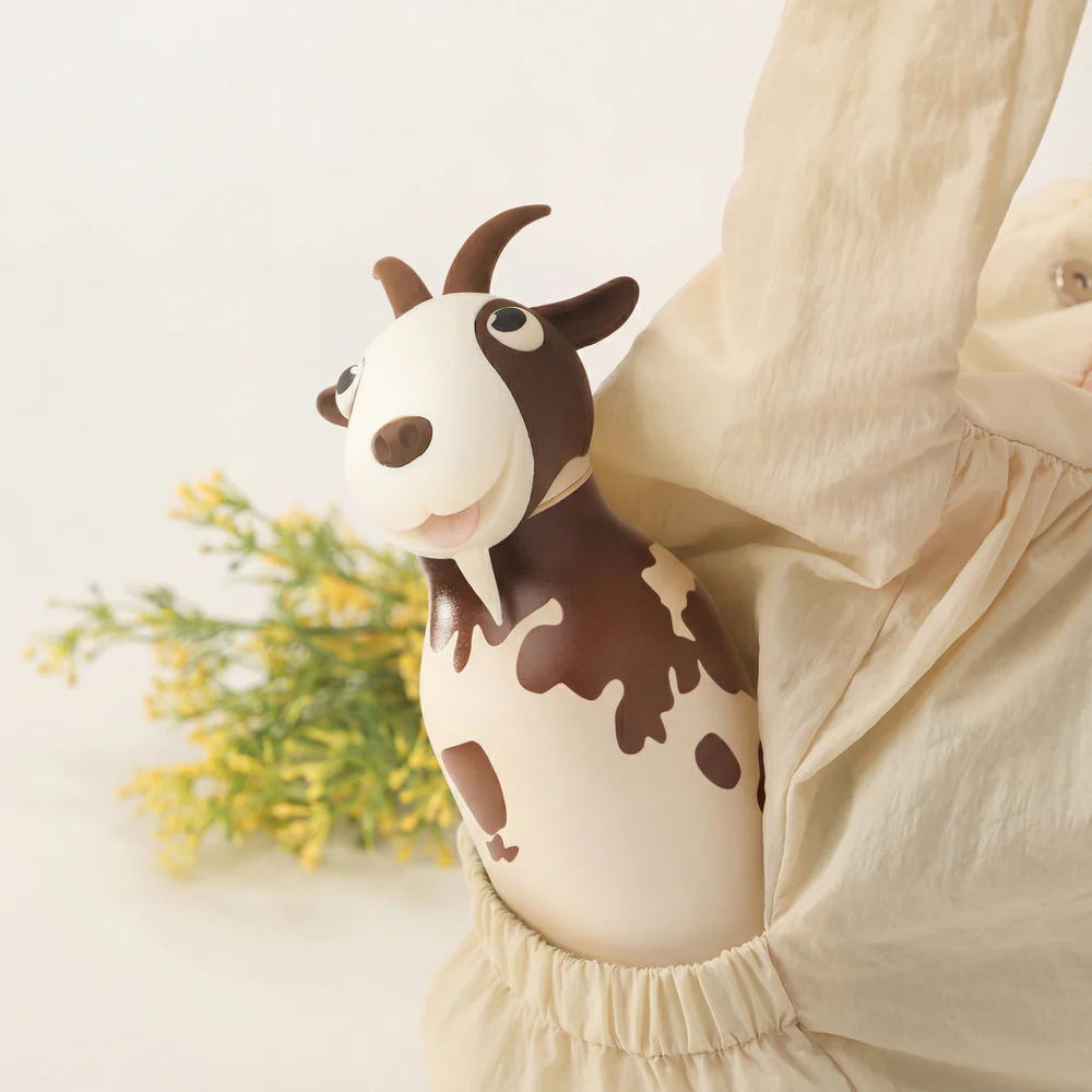 Mabel Goat 'Bestie' Water Bottle - Image 3