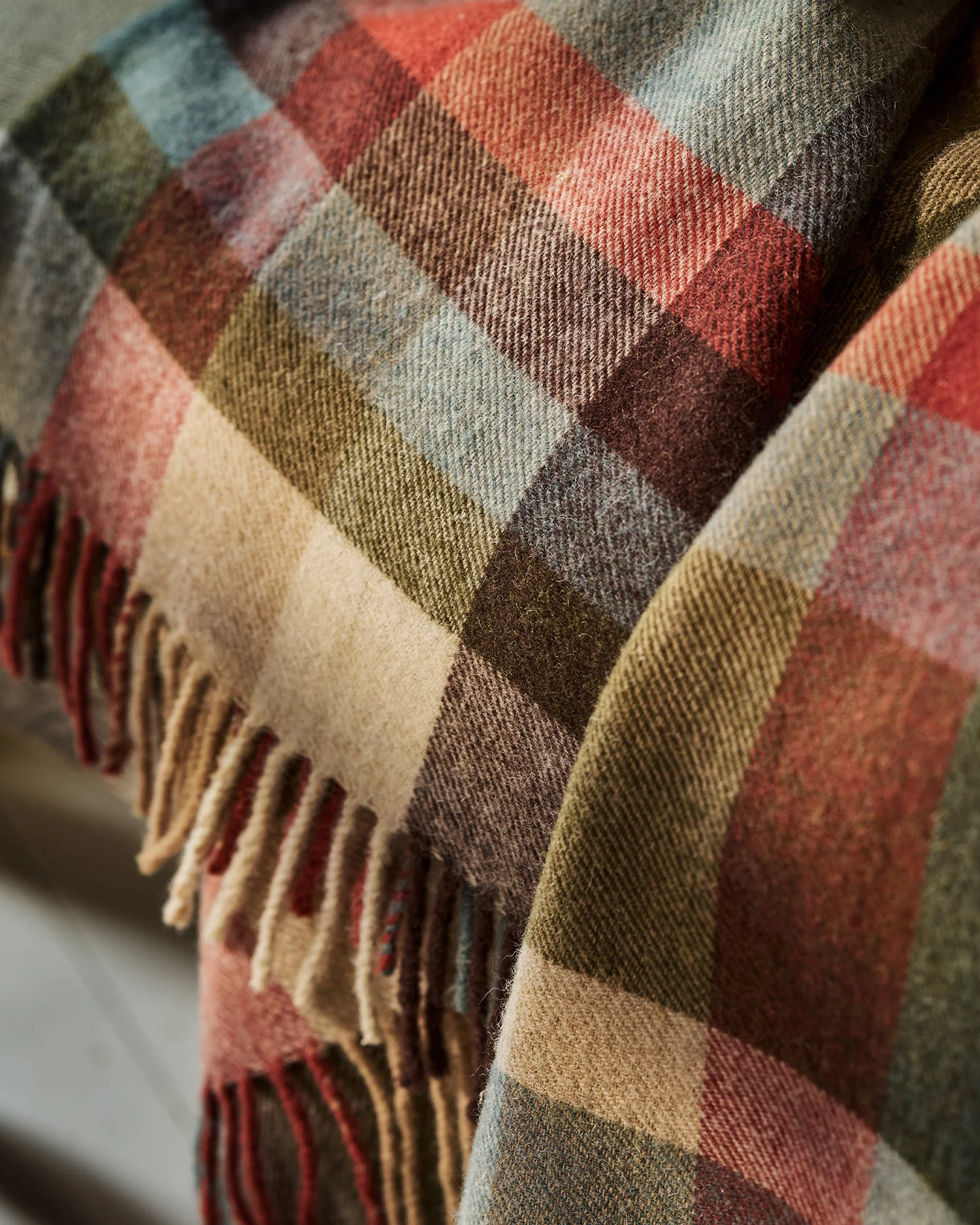 Woven Throw | Multi Coloured - Image 2