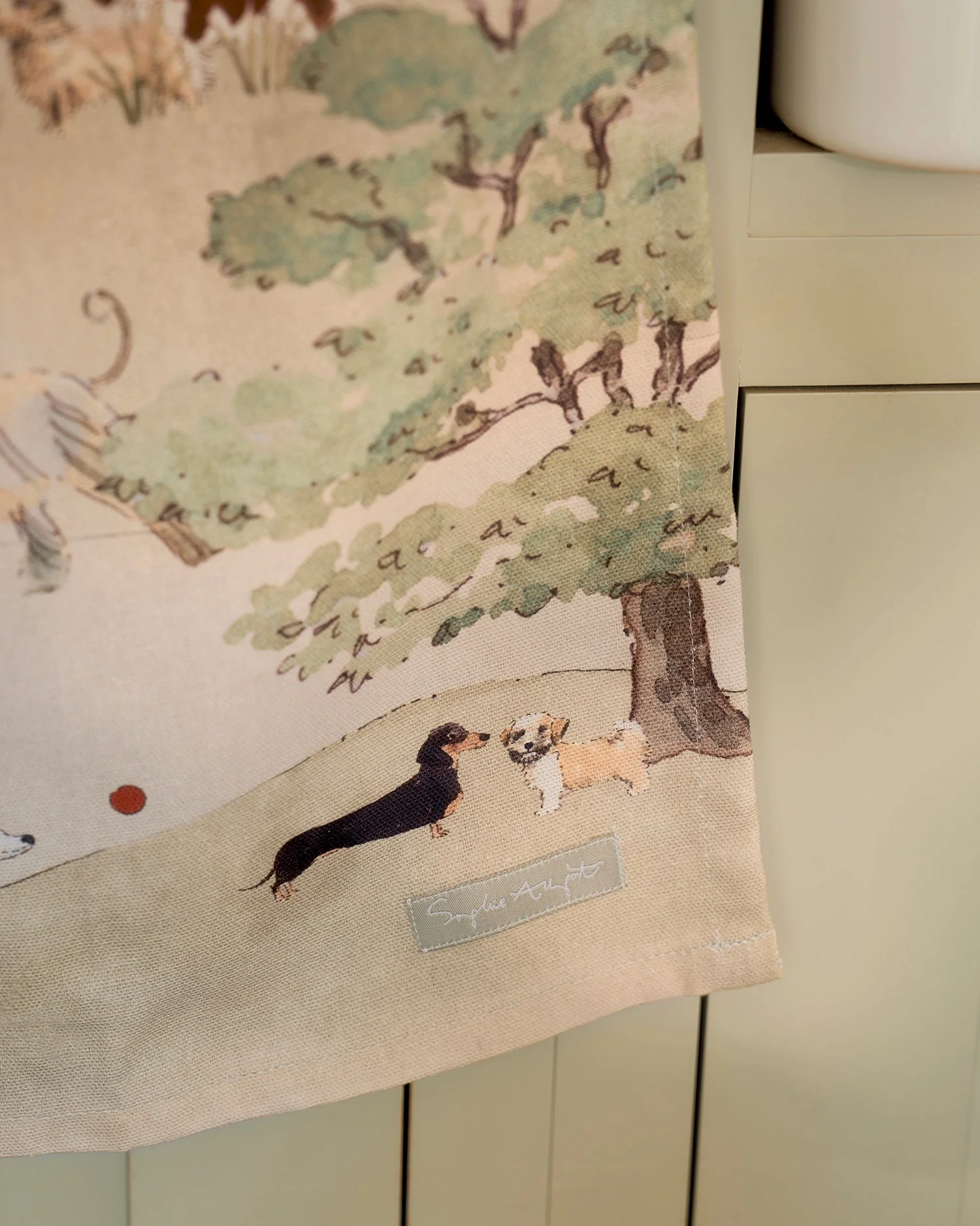 Tea Towel | Tails & Trails Scene - Image 2